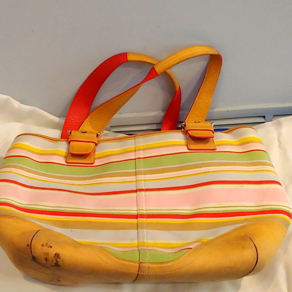 COACH STRIPED TOTE